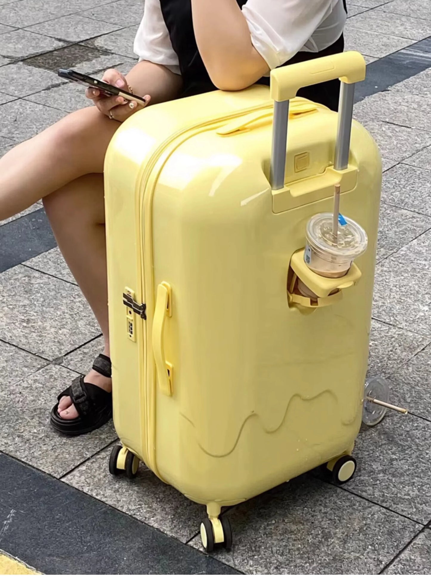 Valise Solide Légère et Silays euse à Roulettes Universelle pour Femme, Bagage à Bulles de Crème Glacée, Mot de Passe d'Embarquement, 20 Pouces